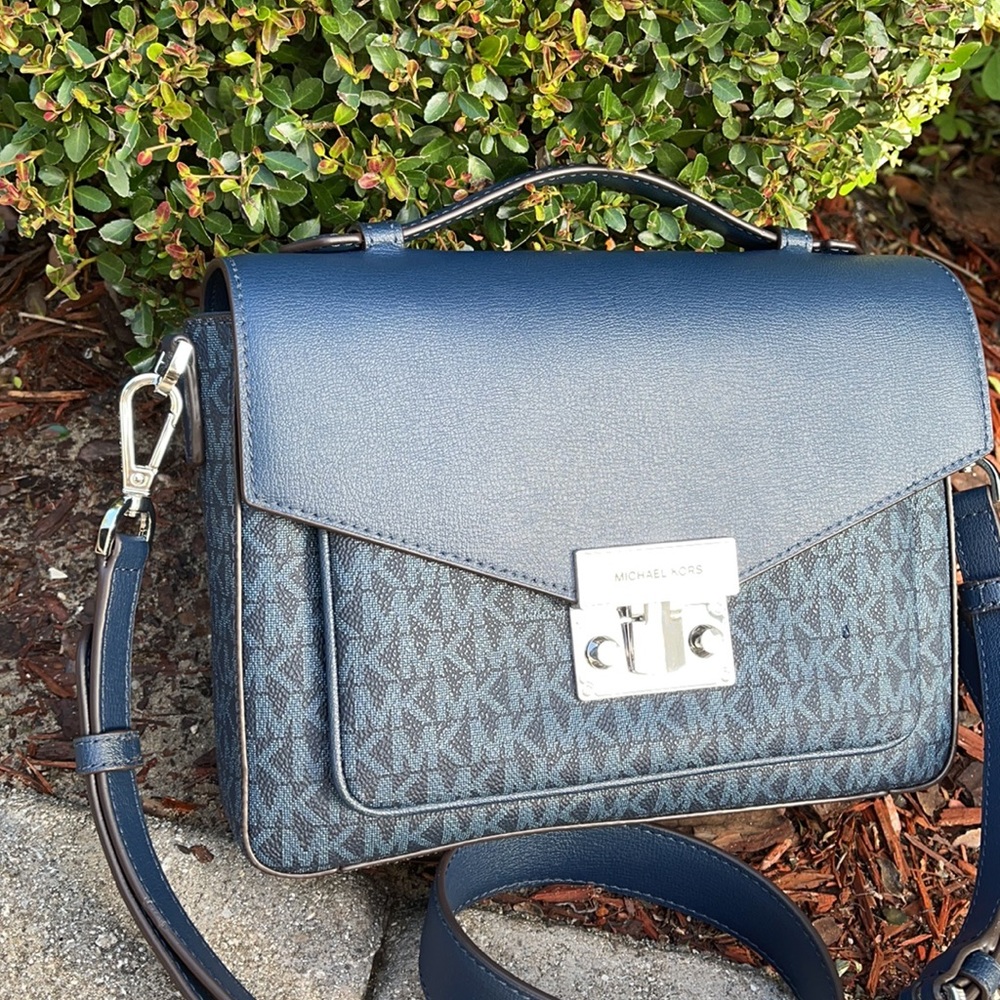 MICHAEL KORS Rose Medium Top Handle Messenger ADMI - Picture 3 of 16